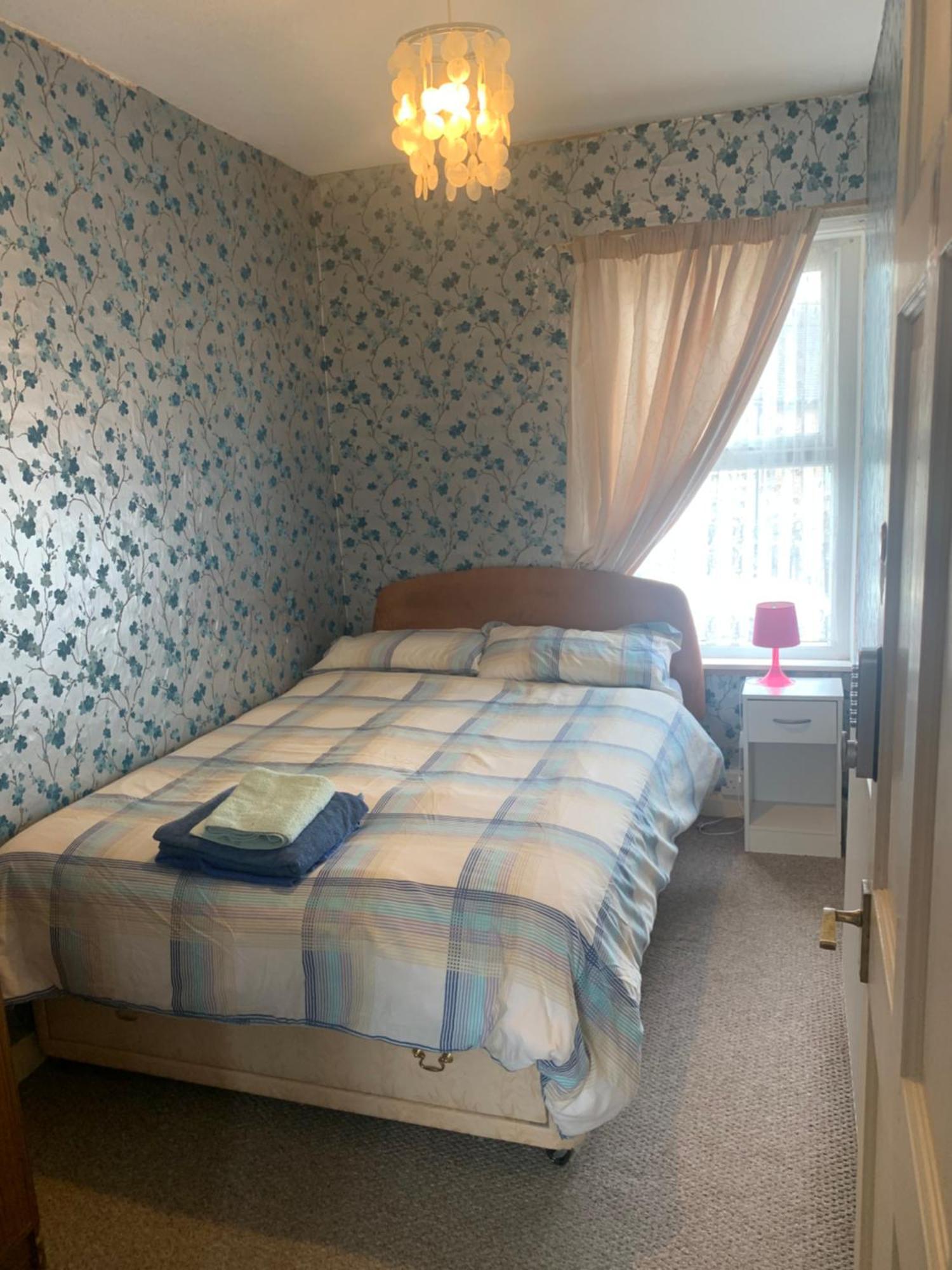 Room Only Guest Accommodation, Guest House Self Catering Μπάνγκορ Εξωτερικό φωτογραφία